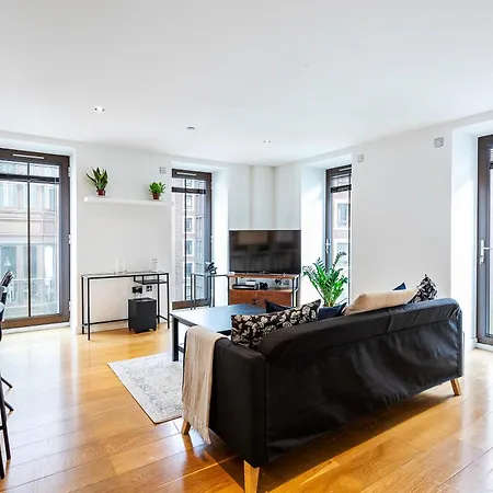Serene Cityscape - 2Br Luxury Westminster Apartment Лондон Экстерьер фото