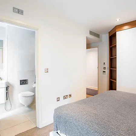 Serene Cityscape - 2Br Luxury Westminster Apartment Лондон Экстерьер фото