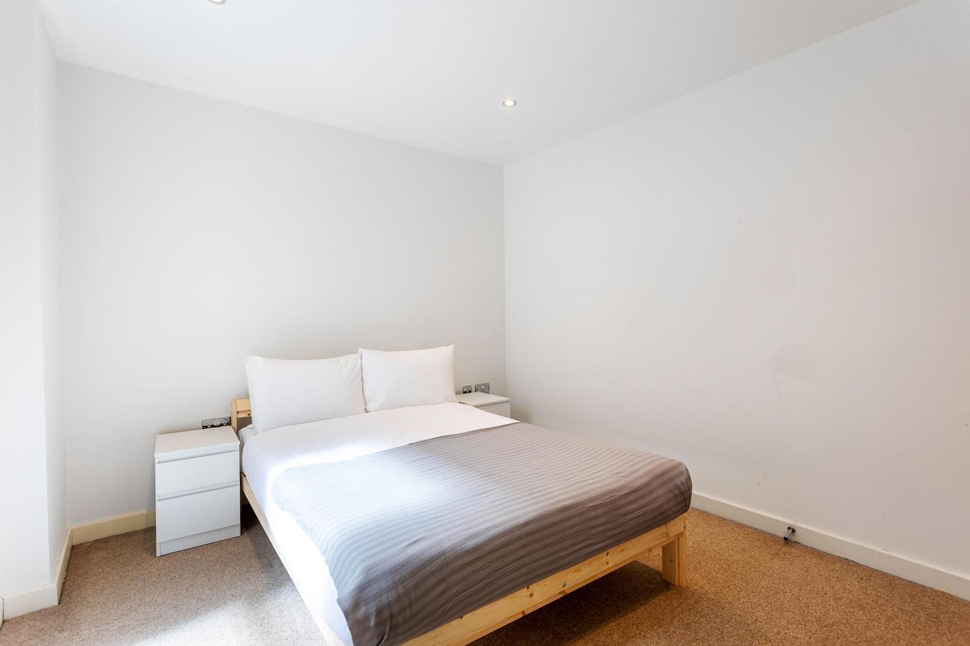 Апартаменты Serene Cityscape - 2br Luxury Westminster