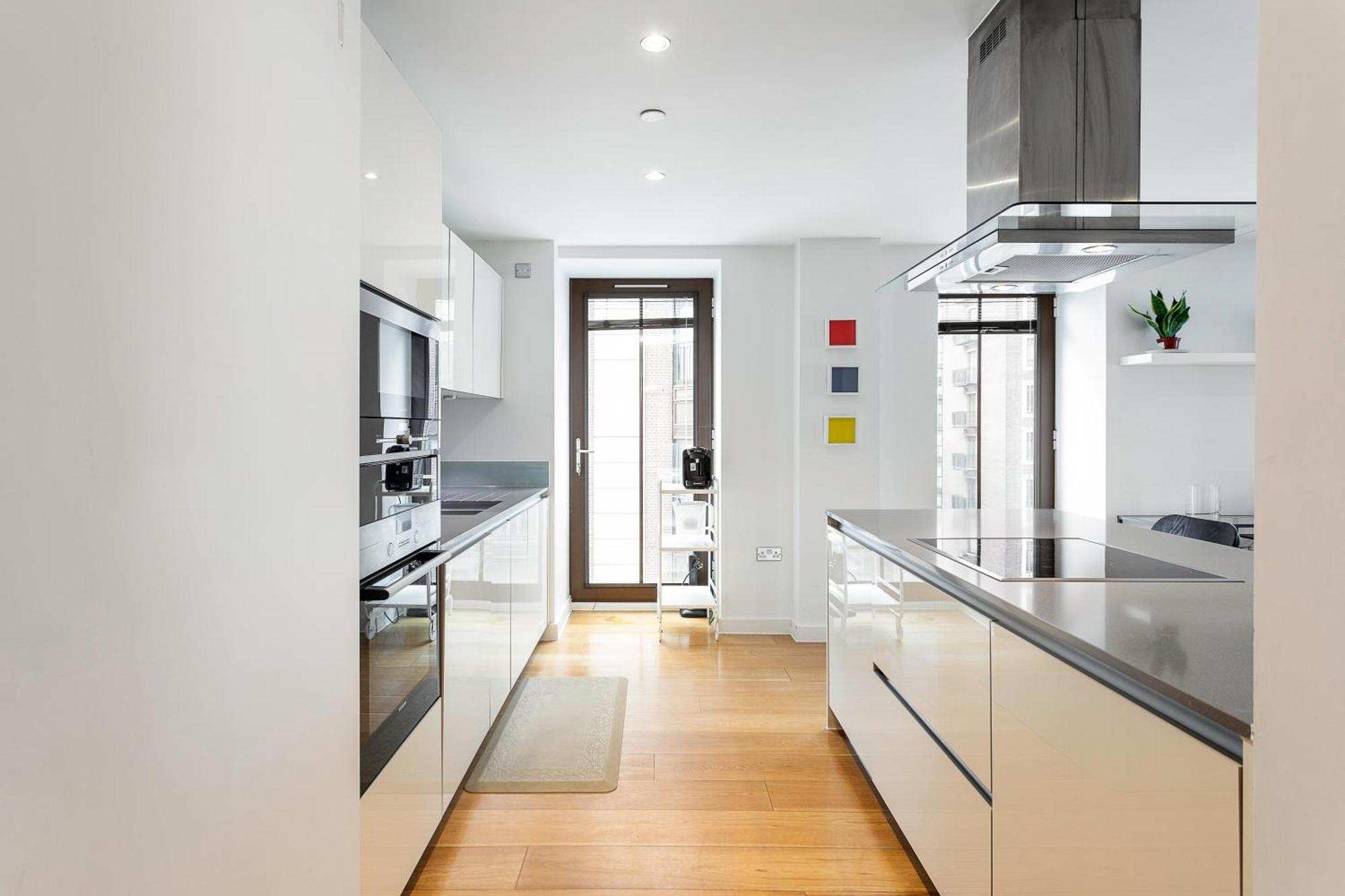 Serene Cityscape - 2br Luxury Westminster Апартаменты *