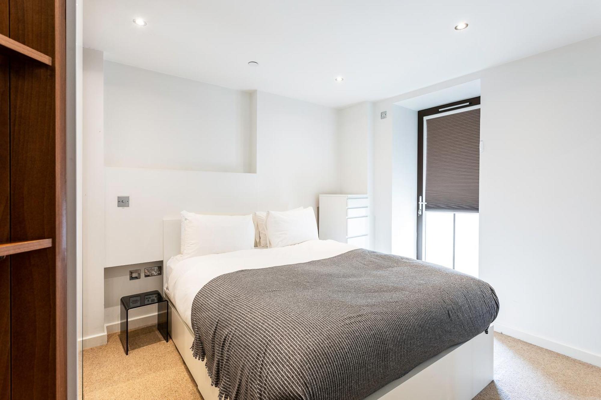 Апартаменты Serene Cityscape - 2br Luxury Westminster *